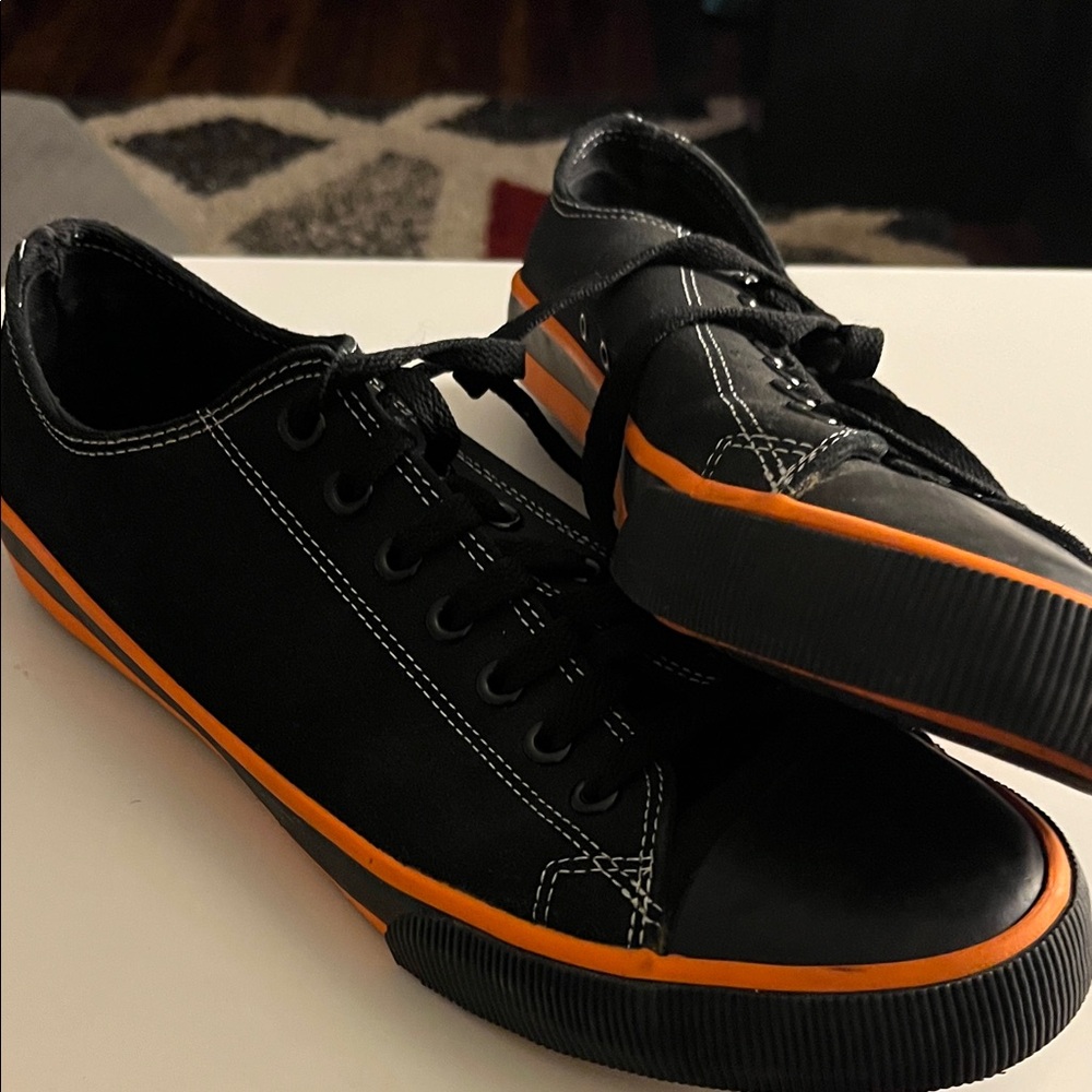 Harley Davidson, black and orange men’s sneakers